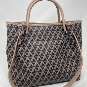Chic Designer Tote Bag - Black and Brown